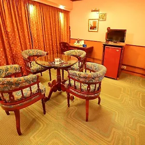 Hotel The Surya, Kochi