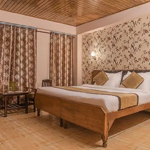 Hotel Atithi Mall Road ***