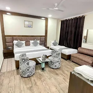 Hotel Radiance ***